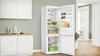 Двухкамерный холодильник Bosch KGN497WDF 2