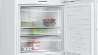 Двухкамерный холодильник Bosch KGP76AWC0N 4