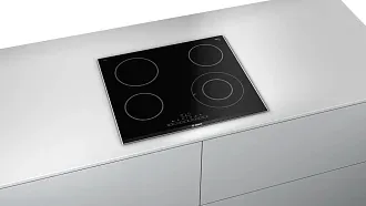 Электрическая варочная панель Bosch PKF675FP1E на 4 конфорки, шириной 60.6 см, черный 3