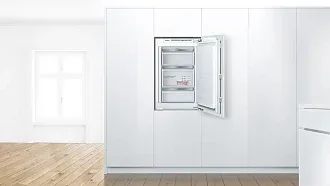 Встраиваемая морозильная камера Bosch GIV21AFE0 3