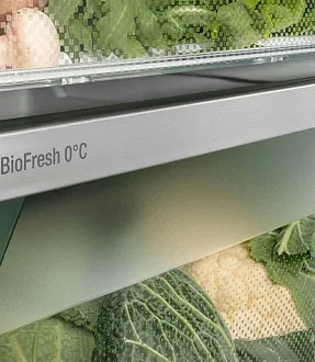 Холодильник Liebherr CBNbsa 5753 19